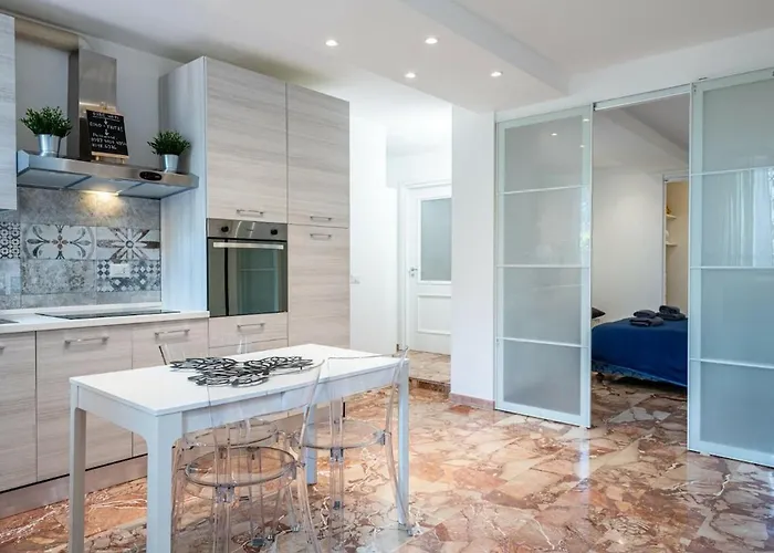 Appartement Iris With Jacuzzi - Easy Access Florence