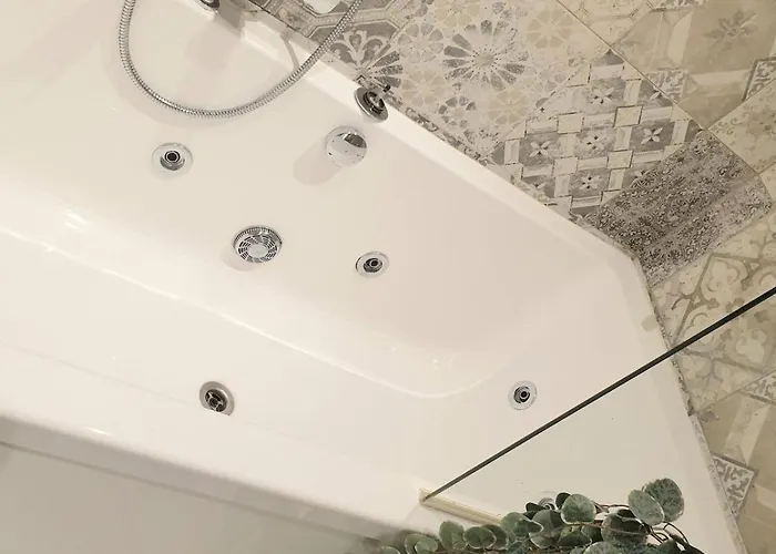 Apartamento Iris With Jacuzzi - Easy Access *