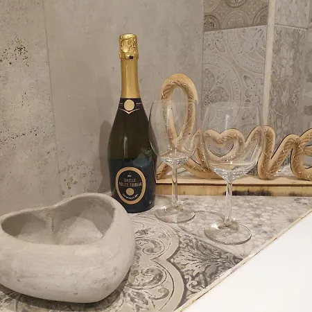 Apartment Iris With Jacuzzi - Easy Access *